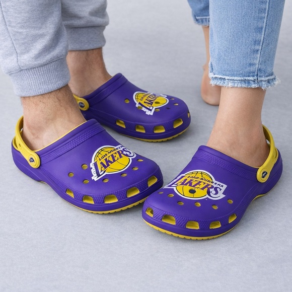 Crocs NBA Los Angeles Lakers Classic Clog Men\'s Size 10 W 12 NWT main image 9